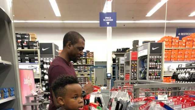 Birmingham kid fills hearts with holiday giveaway - Vimarsana News
