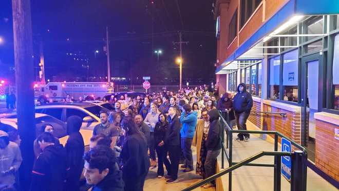 Comedian Dave Attell among those evacuated due to CO leak at Bricktown
