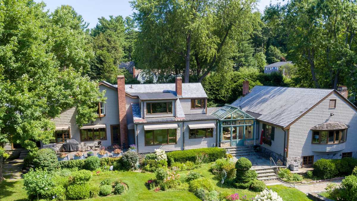$2.7M Needham home sits on waterfront of Charles River