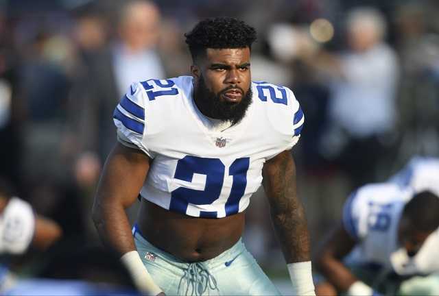 Ezekiel Elliott Appears To Accidentally Unveil Cowboys' Thanksgiving Helmets