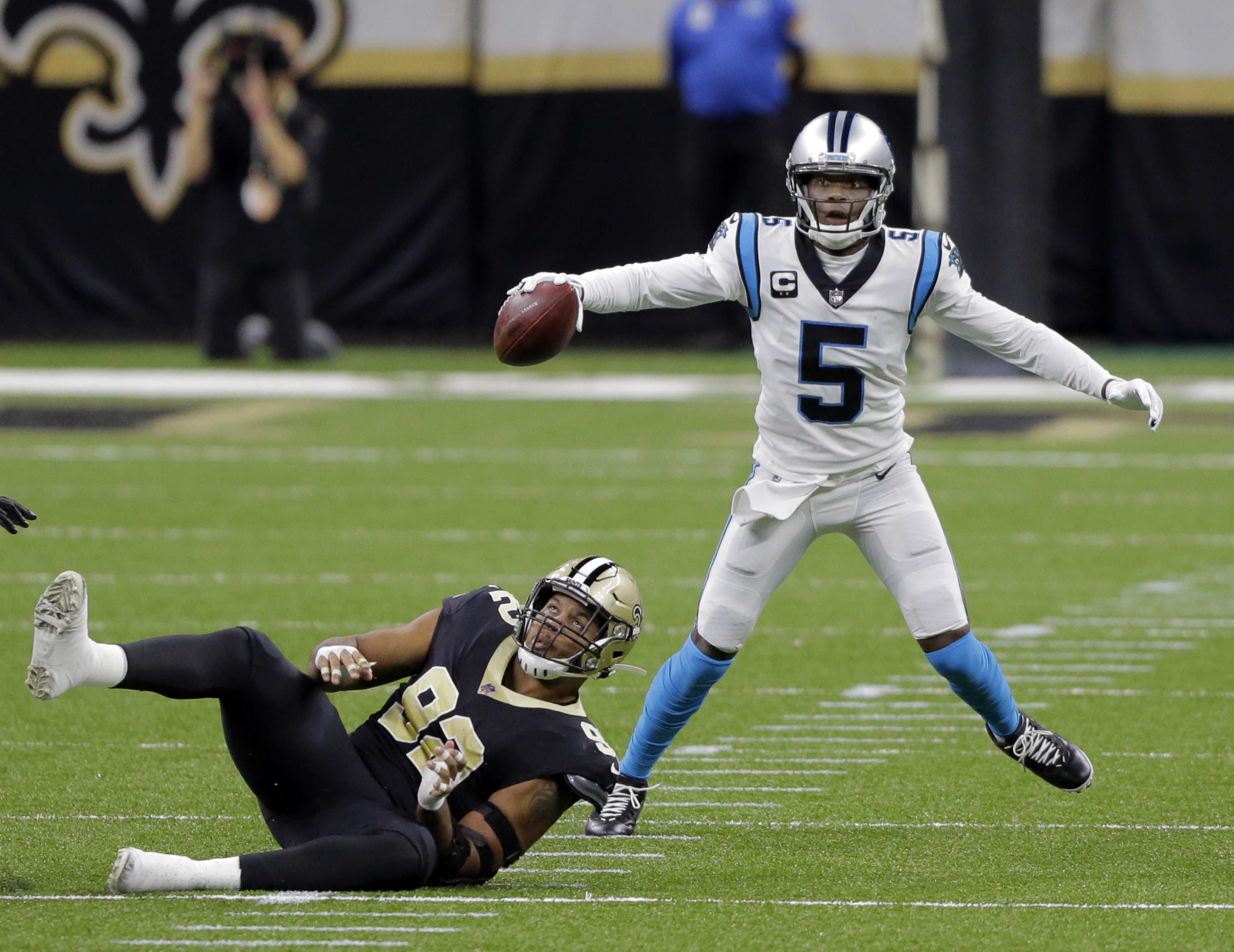 PHOTO GALLERY: Saints Beat Panthers 27-24