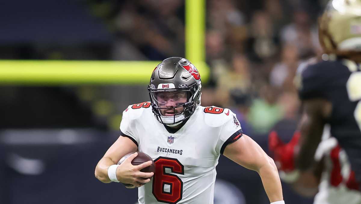 Tampa Bay Buccaneers Beat Saints 26-9