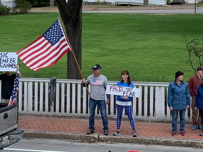 Hundreds Of Protesters Return To Augusta Calling On Officials To Reopen Maine 8497