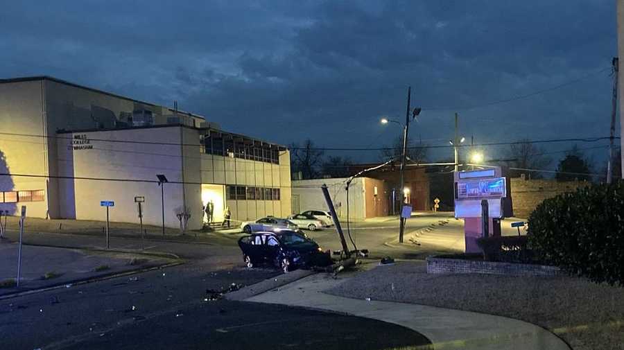 Toddler, woman shot while in car, leading to crash in Fairfield