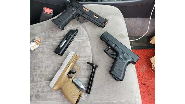 Waukesha: Suspect with fake guns arrested after scare at schools - Vimarsana News