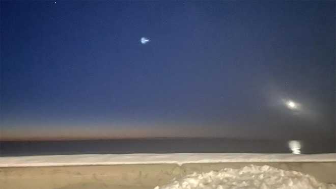 SpaceX Falcon 9 launch from Florida seen in New Hampshire