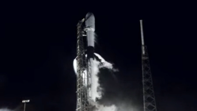 Weather delays SpaceX Starlink launch Tuesday - Vimarsana News