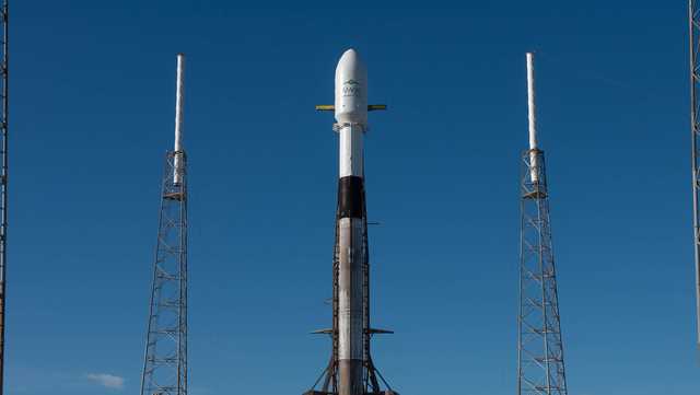 SpaceX เตรียมปล่อยจรวด Falcon 9 ขนดาวเทียม Starlink จากฟลอริดา