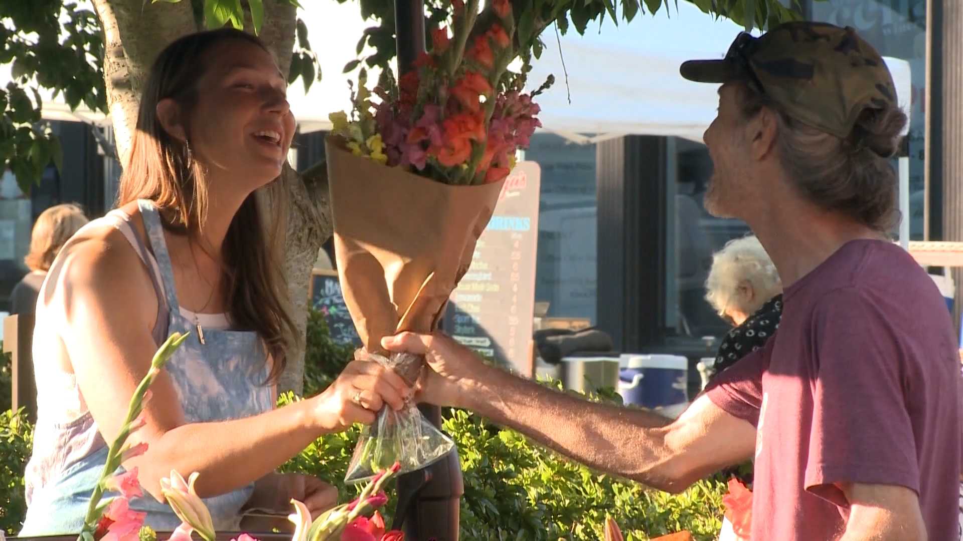 4029tv.com - Kameron Macrorie - Fayetteville City Council tables vote to extend farmers market season, allow sale of alcohol