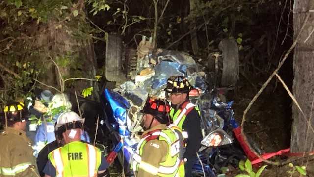 2 killed in wreck in Pickens County, officials say - Vimarsana News