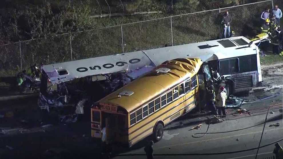 6 killed in Baltimore bus crash