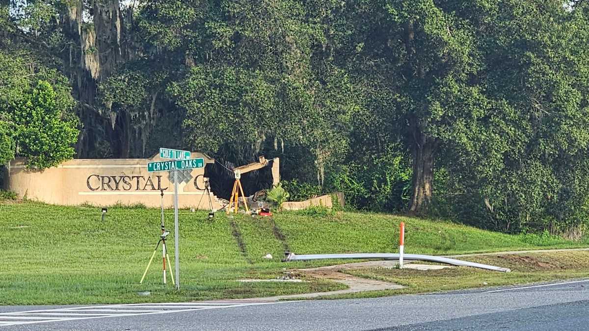 Mount Dora man dies in crash after fleeing traffic stop