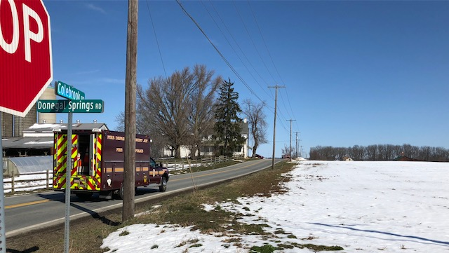 1 dead, 4 hospitalized after 2-vehicle crash in Lancaster County