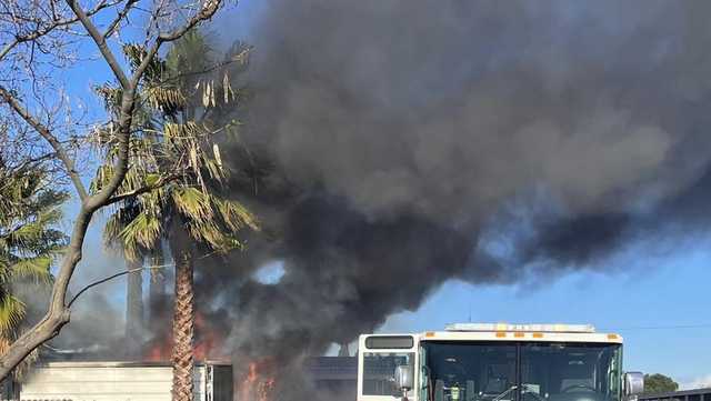 One person killed in Ceres mobile home fire - Vimarsana News