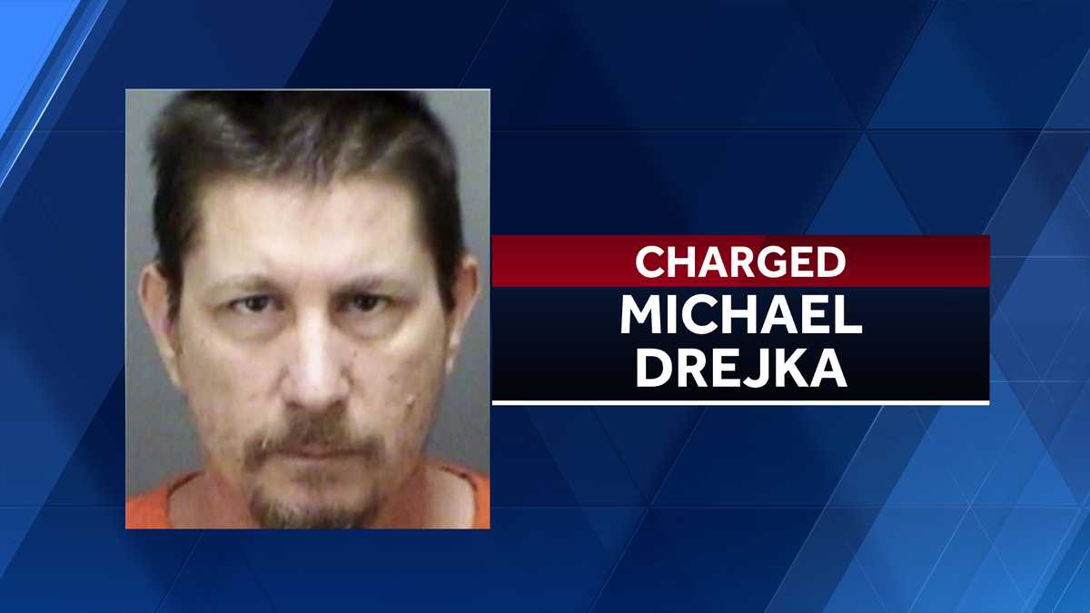 Man charged in fatal parking lot shooting