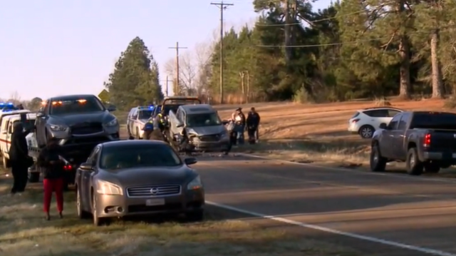 One dead in three-vehicle accident on Highway 18, MHP investigating - Vimarsana News