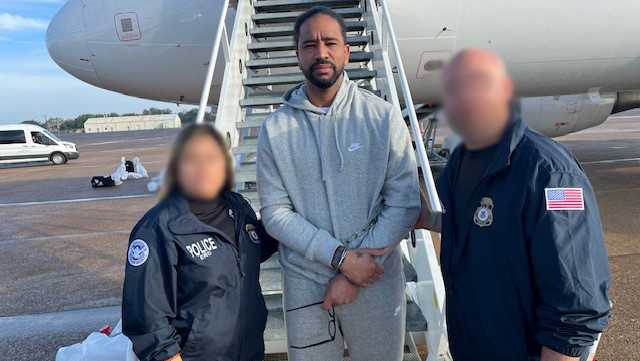 Former Pirates pitcher Felipe Vazquez deported after release on sex assault conviction - Vimarsana News
