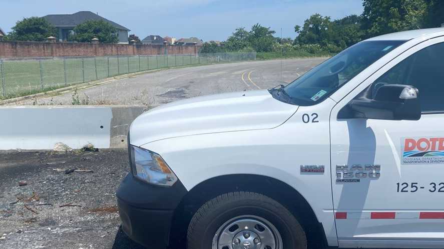 New Orleans east dumping continues even with new fencing, cameras - Vimarsana News
