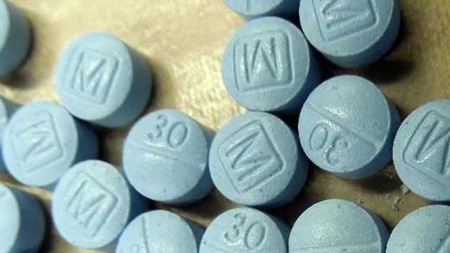 Three Iowa people sentenced in fentanyl operation that led to two deaths - Vimarsana News