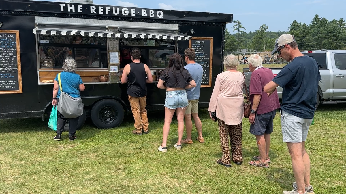 Food Trucks at the Wolfeboro Farmers Market