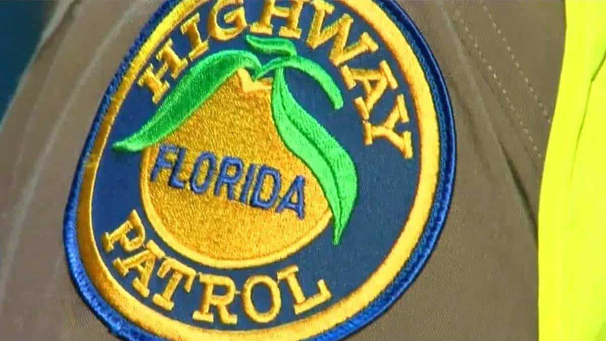 Motorcyclist dies in Lee County crash - Vimarsana News