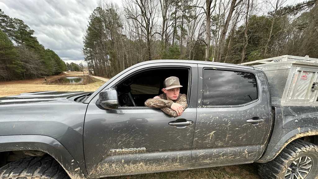 North Carolina neighbors ‘shocked’ after FBI identifies man killed near Mar-a-Lago