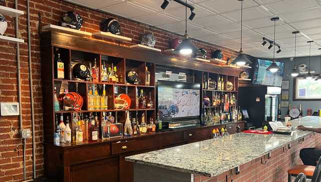Pigtown neighborhood bar reopening under new ownership - Vimarsana News