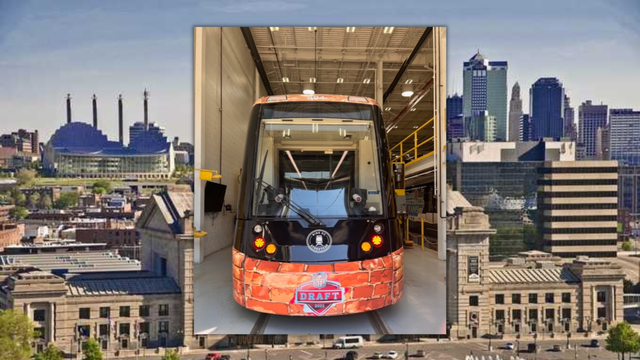 KC Streetcar has new wraps and adjusted service for NFL Draft - Vimarsana News