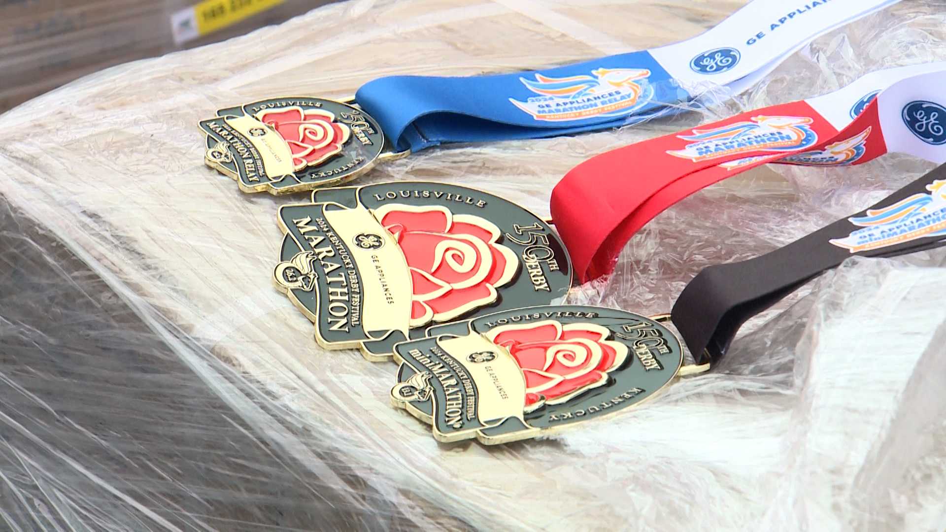 2024 Kentucky Derby Festival marathon, miniMarathon finisher medals unveiled - Vimarsana News