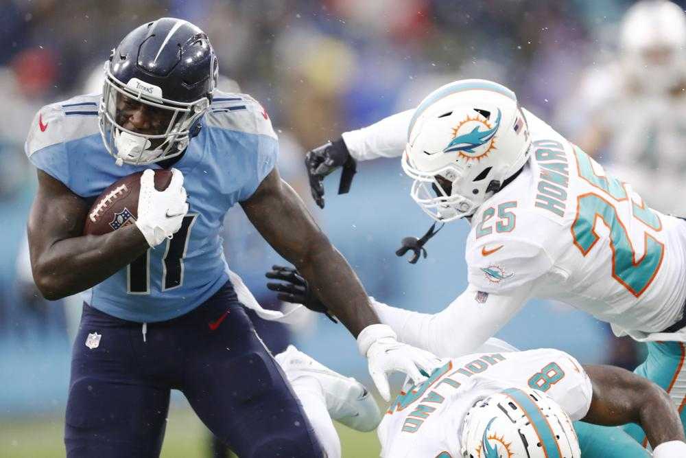 Dolphins Playoff Hopes Dashed With 34-3 Loss To Titans