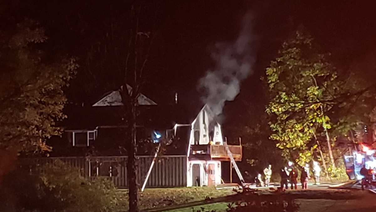 Crews from multiple towns respond to house fire in North Hampton