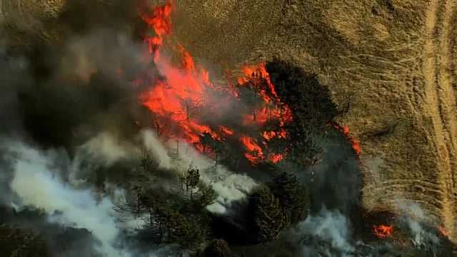 Crews battle multiple grass fires in Oklahoma City - Vimarsana News