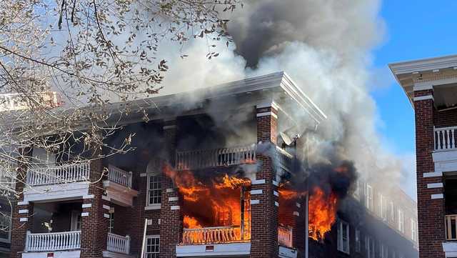 KC fire crews battle two-alarm fire on Gladstone Blvd. - Vimarsana News