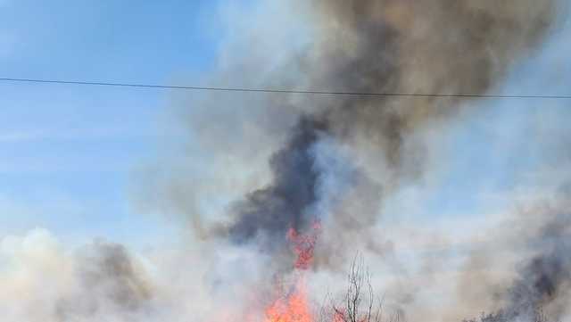 Oklahoma agencies respond to Noble grass fire - Vimarsana News