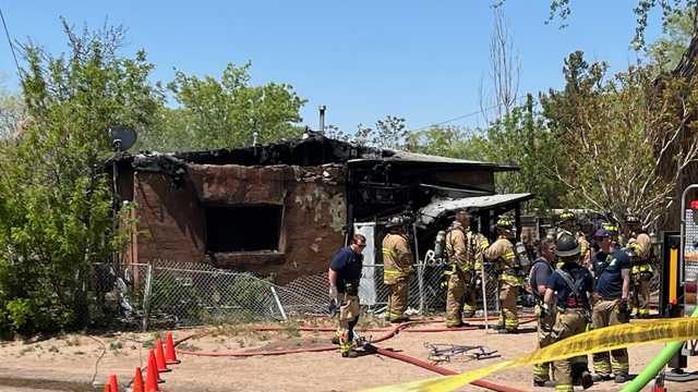 House in southwest Albuquerque suffers heavy fire damage - Vimarsana News