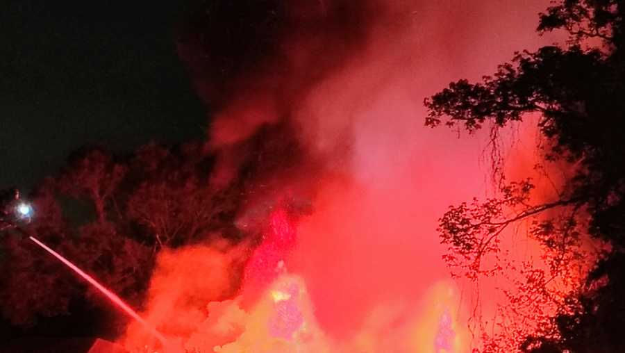 Overnight fire reported in Orlando - WESH