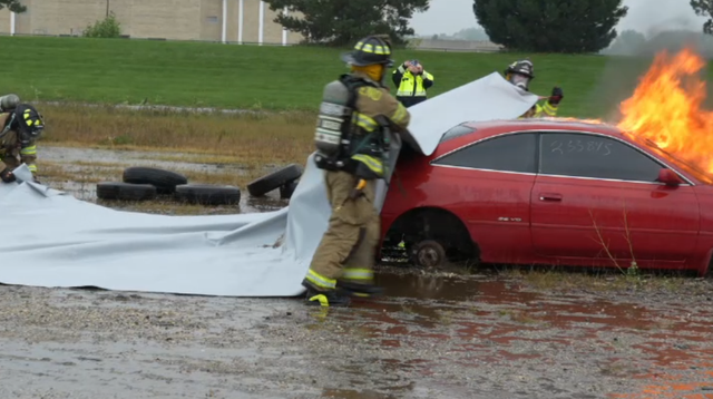 Fire 'blanket' sold by Wisconsin company aims to stop electric vehicle fires - Vimarsana News