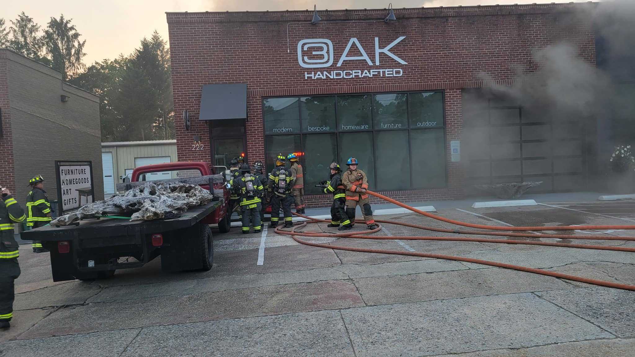 NC: Firefighters suggest alternate route after structure fire - Vimarsana News