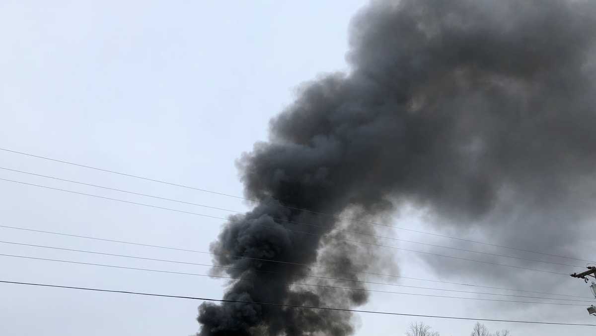 Fire near downtown Greenville sends plume of smoke over area