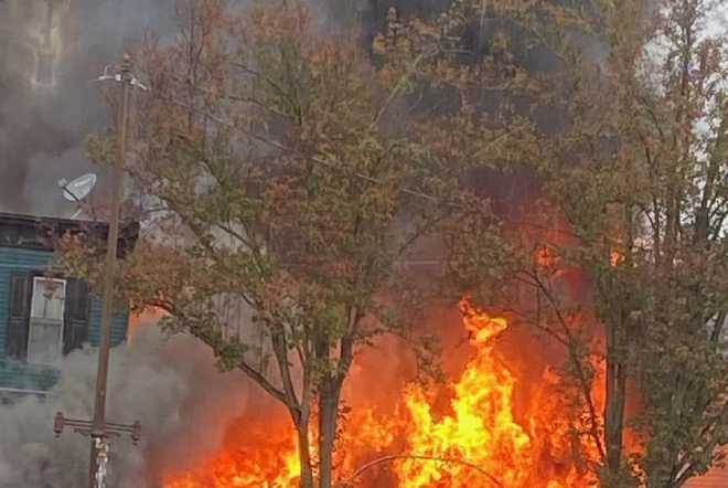 Massive Fire On Main Street: Restaurant Destroyed, Historic Area Threatened! - kal27np