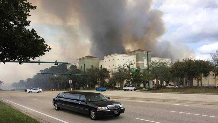 Photos: Crews battle Palm Beach Gardens brush fire