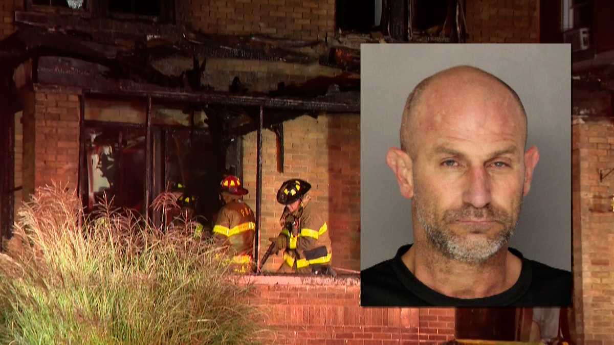 Man arrested for arson after 3 people escape fire in Pittsburgh