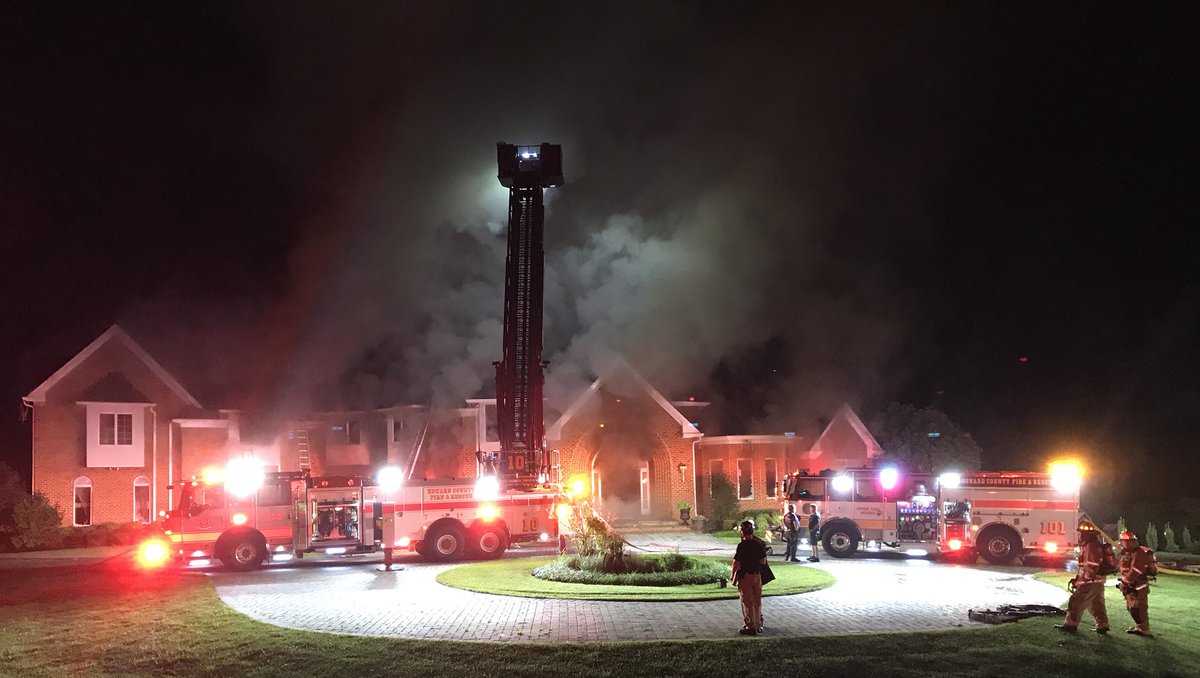 PHOTOS: Firefighter dies after 7-alarm Clarksville fire