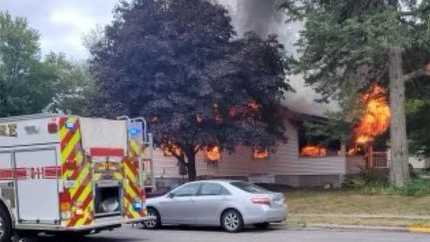 6 pets die in Iowa house fire - Vimarsana News