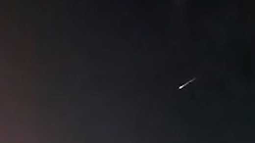 WOW! Watch a slow-moving fireball pass through the skies of La Grange