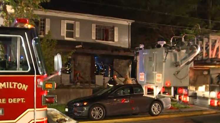 FD: Mother, 2 children hospitalized after 'suspicious' house fire in ...