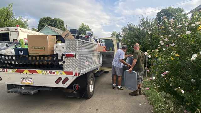 Local fire departments distribute donations to flood victims - Vimarsana News