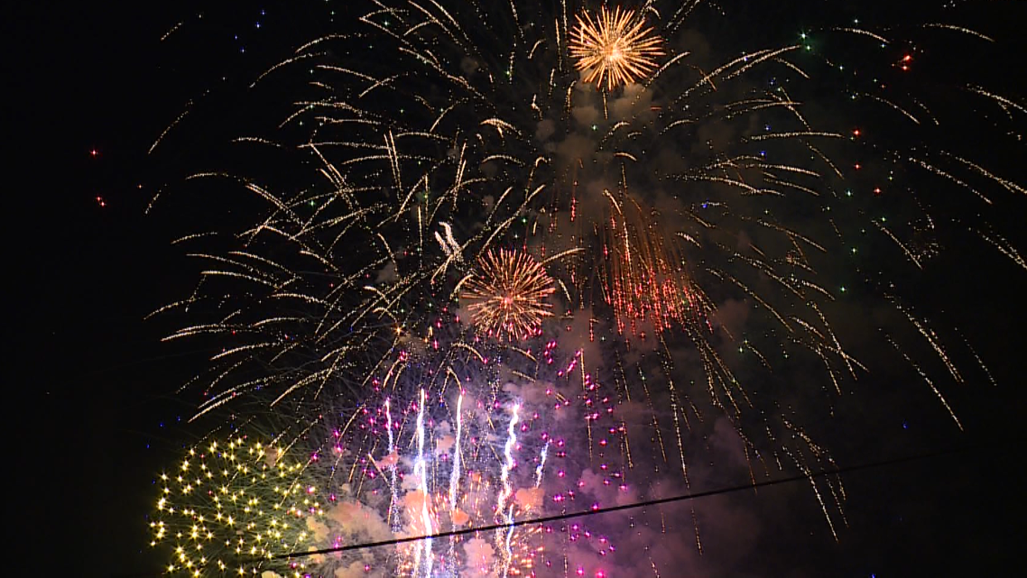 Fourth of July firework shows in central Alabama