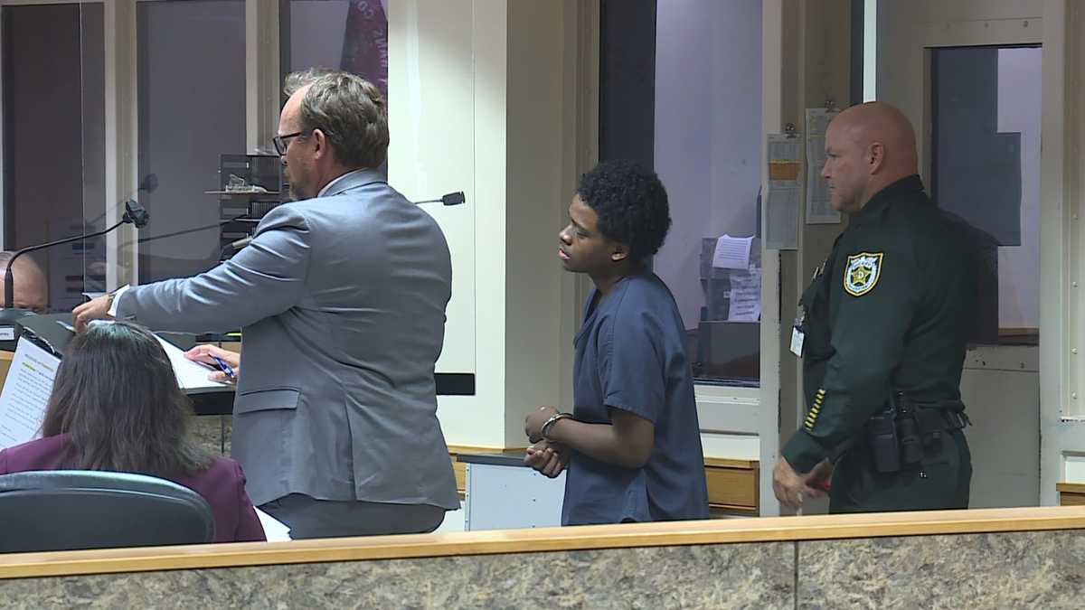 Florida Teen charged with murder after shooting at prom parties