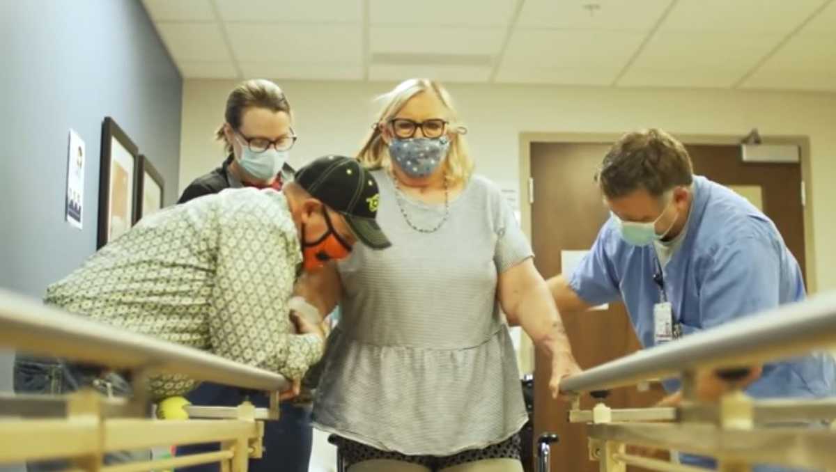 WATCH Oklahoma woman loses legs after COVID19, takes first steps with